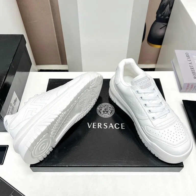 Versace Shoe 